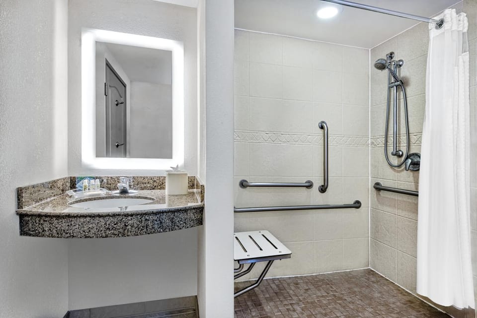 Shower, Bathroom