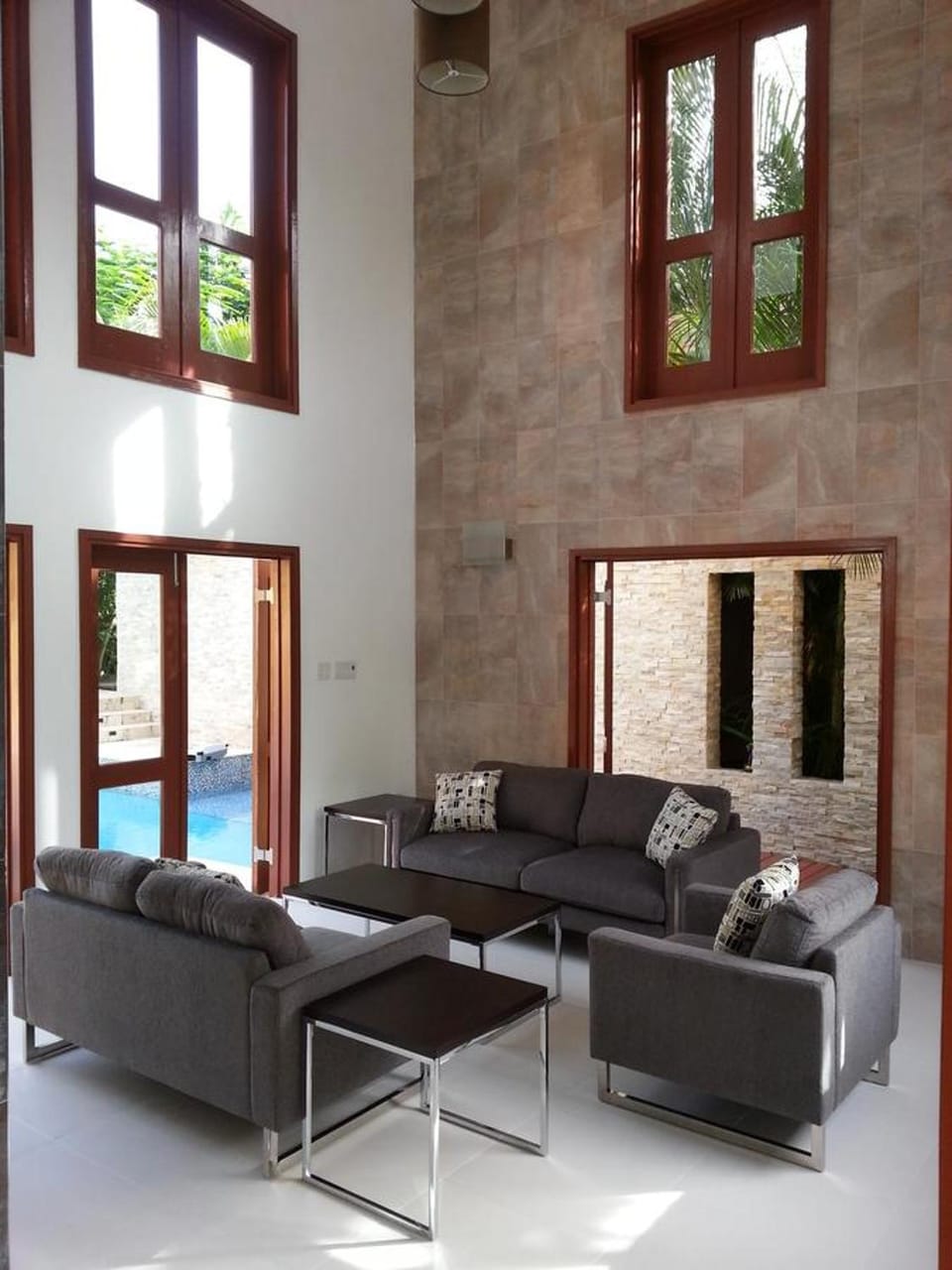 Property building, Communal lounge/ TV room, Game Room, Game Room, Garden, Garden, Living room, Lobby or reception, Lounge or bar, Photo of the whole room, Seating area, Garden view, Garden view, Pool view, Pool view, Area and facilities, Area and facilities, Swimming pool, Swimming pool