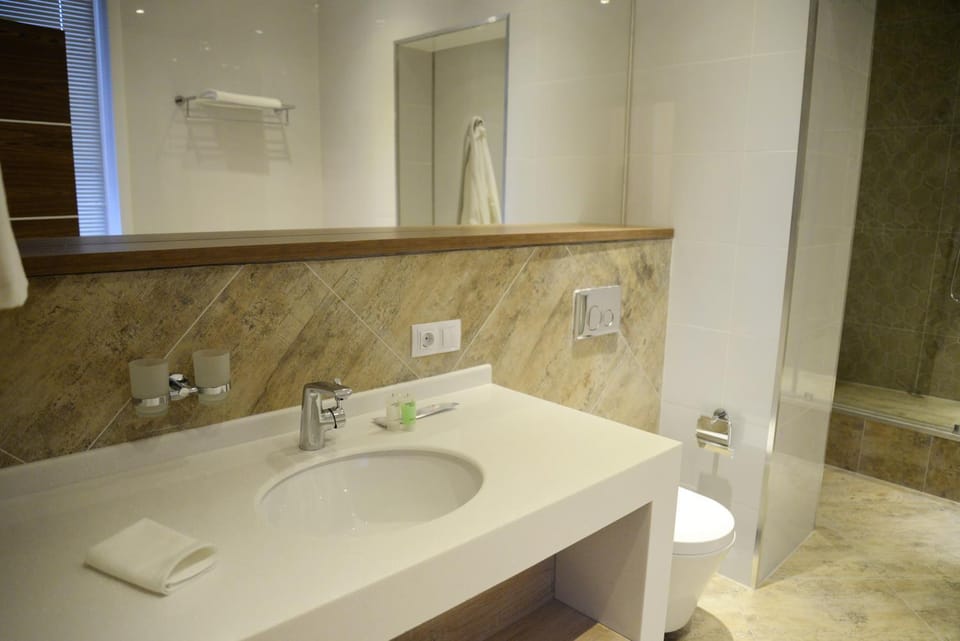 GREEN Which Hotel Kokshetau Hotel in Kazakhstan