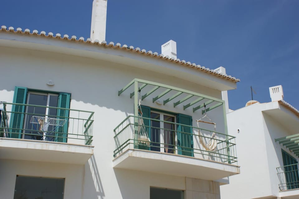 Property building, Balcony/Terrace