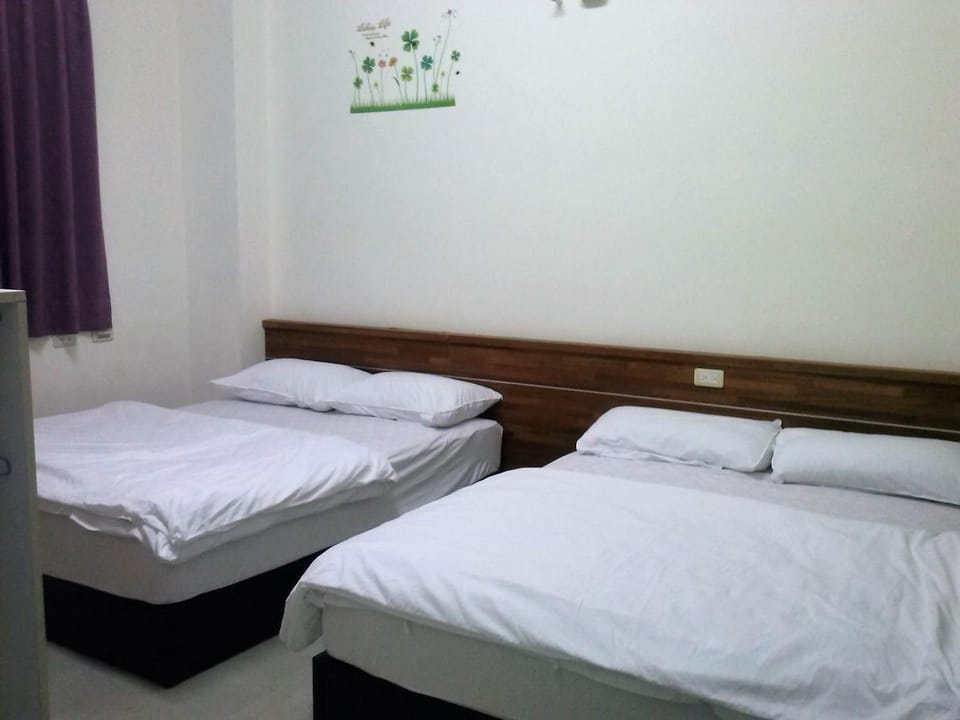 Lu He Feng Homestay Vacation rental in Taiwan, Province of China