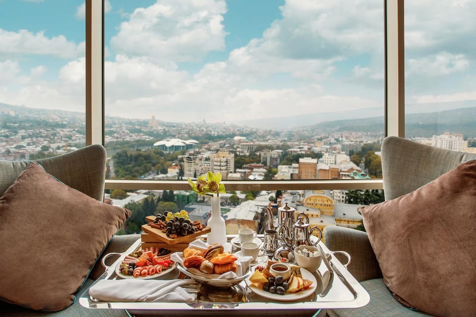 View (from property/room), City view, Breakfast, Continental breakfast, room service