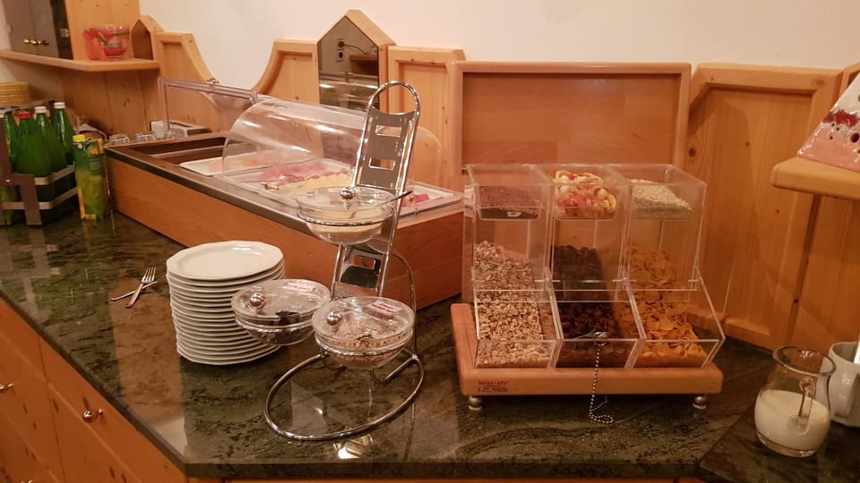 Buffet breakfast