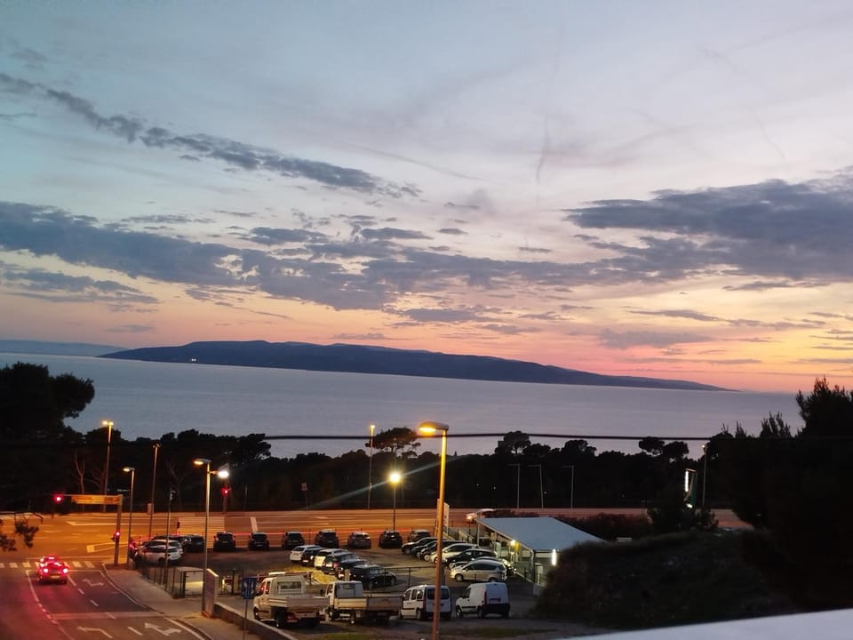 Neighbourhood, Sea view, Sunset