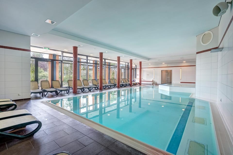 Spa and wellness centre/facilities, Swimming pool