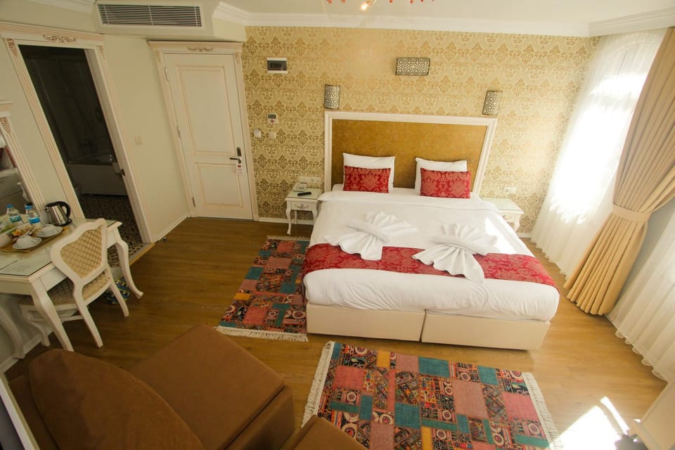 Photo of the whole room