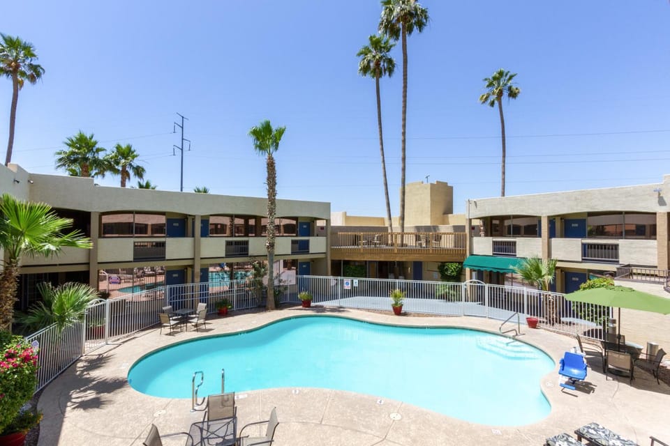 Pool view, Pool view, Swimming pool, Swimming pool