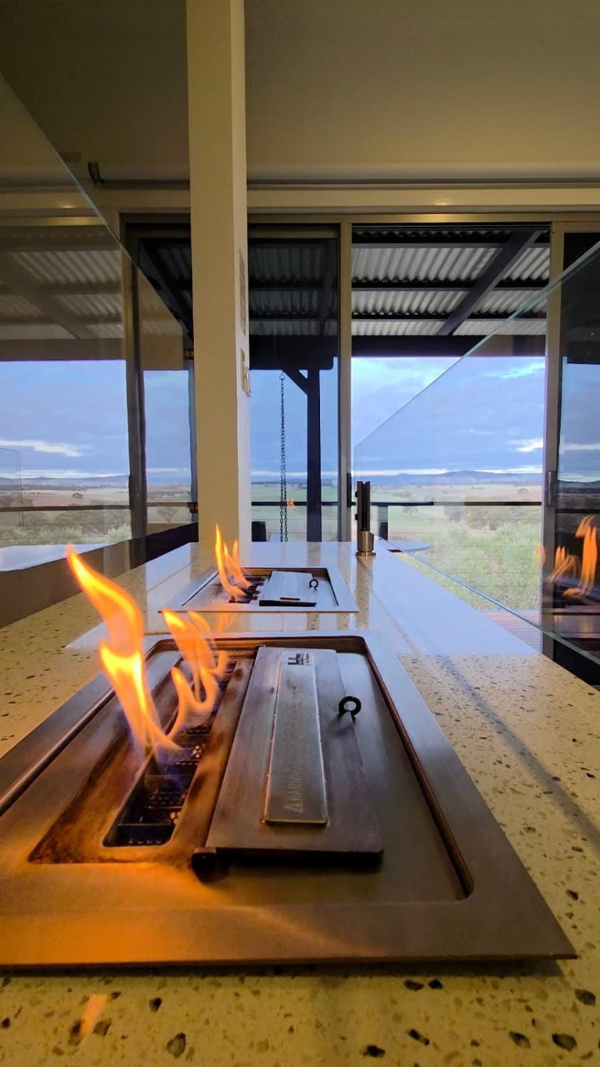 Barossa Pavilions & Glasshouse Chalet in Lyndoch
