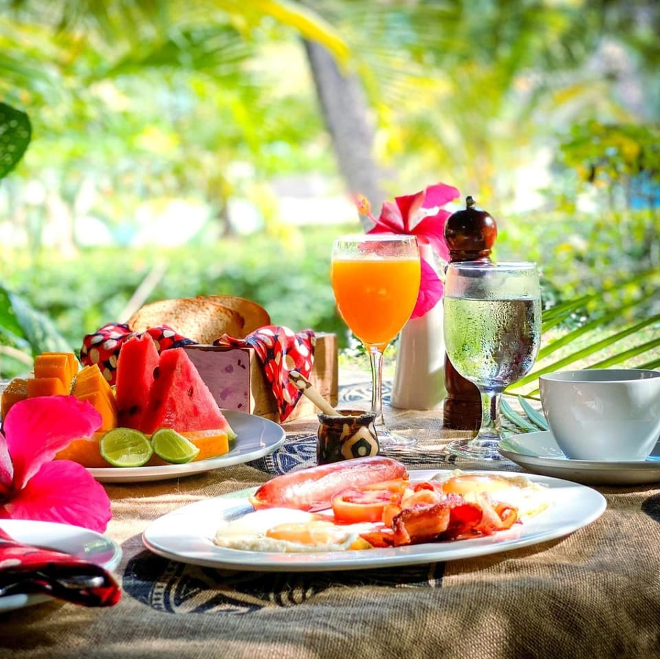 Food close-up, Breakfast, Continental breakfast