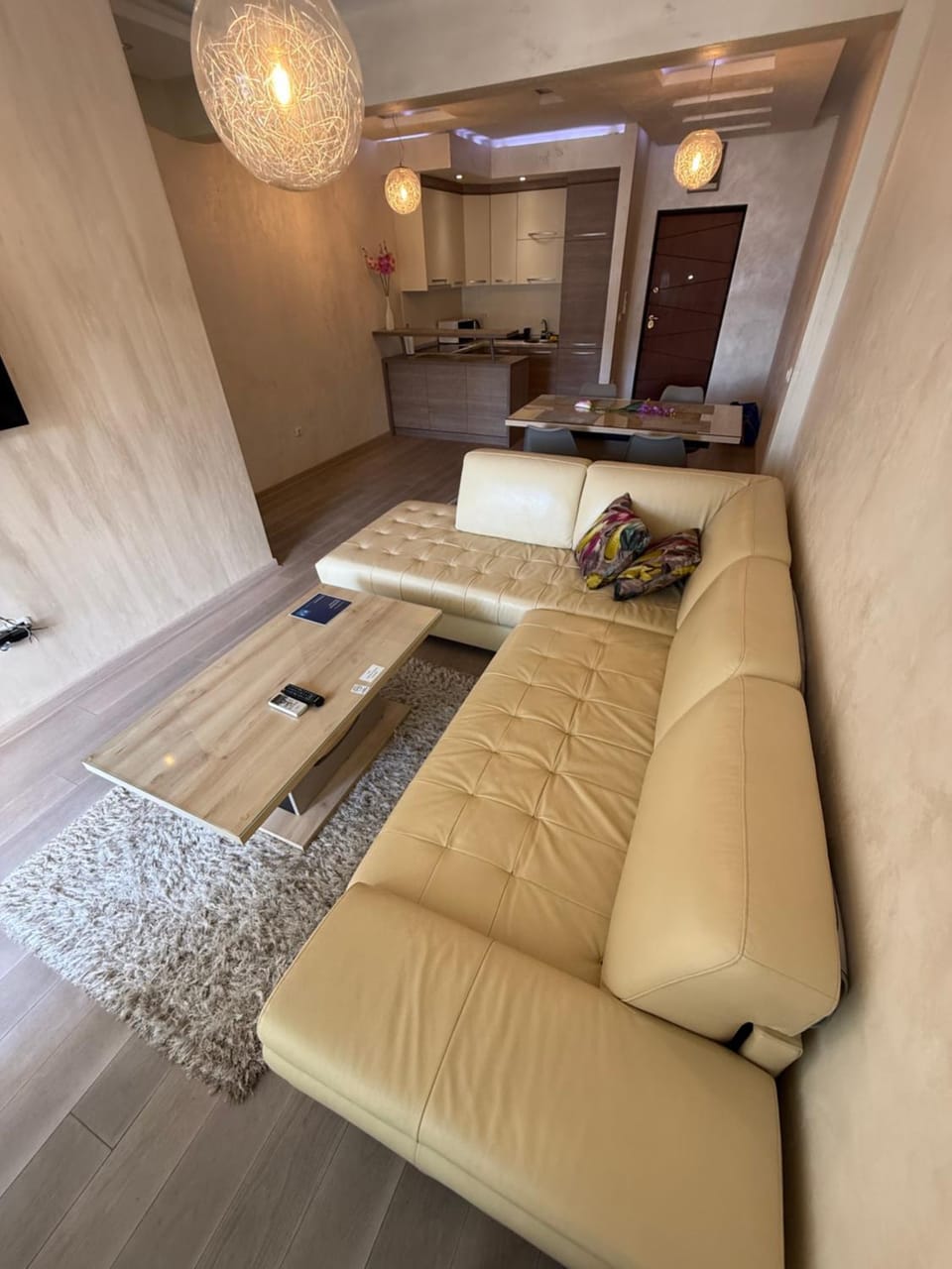 Kitchen or kitchenette, Living room, Seating area