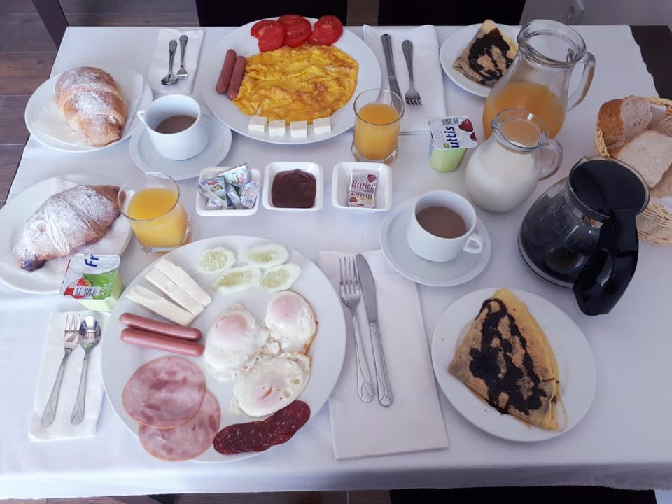 Breakfast