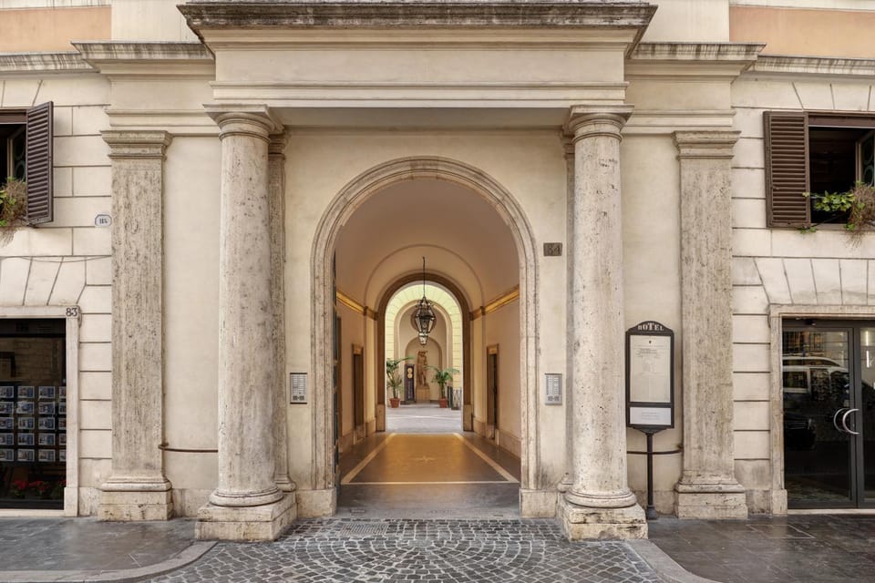 Facade/entrance, Lobby or reception