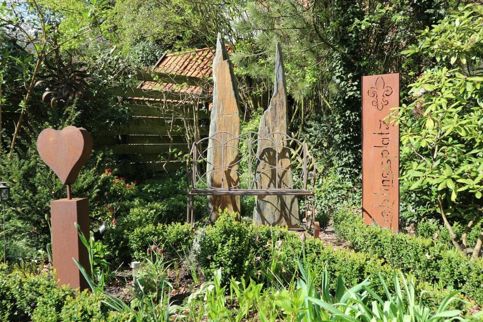 Garden, Garden view