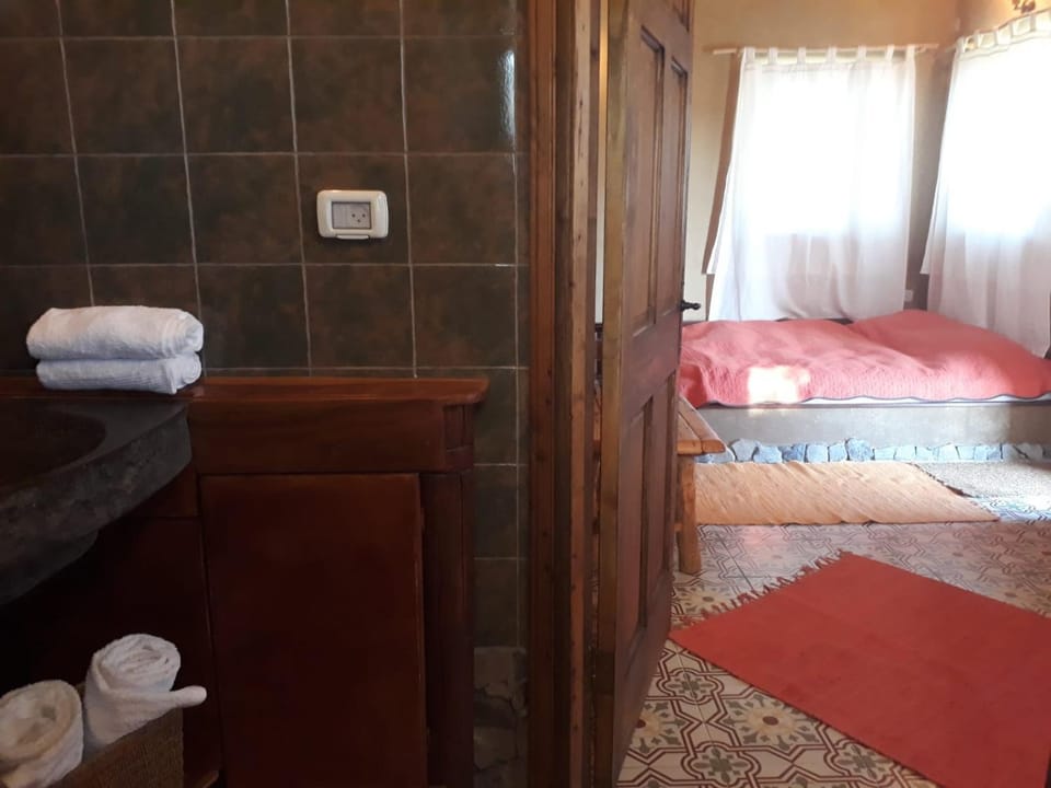 Photo of the whole room, On site