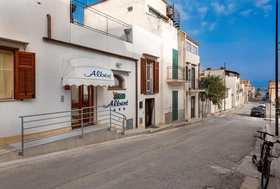 Property building, Beach