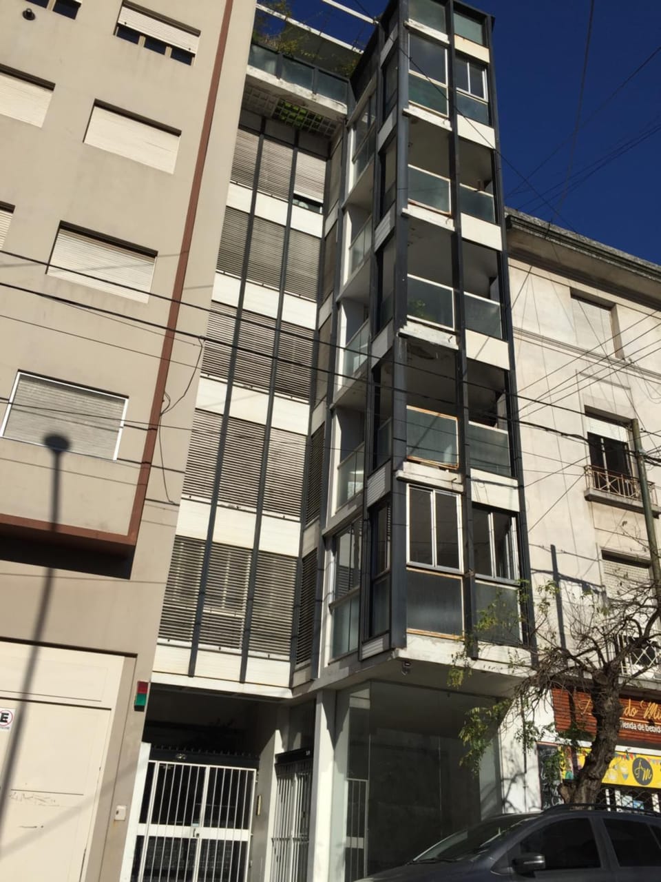 Property building, Facade/entrance
