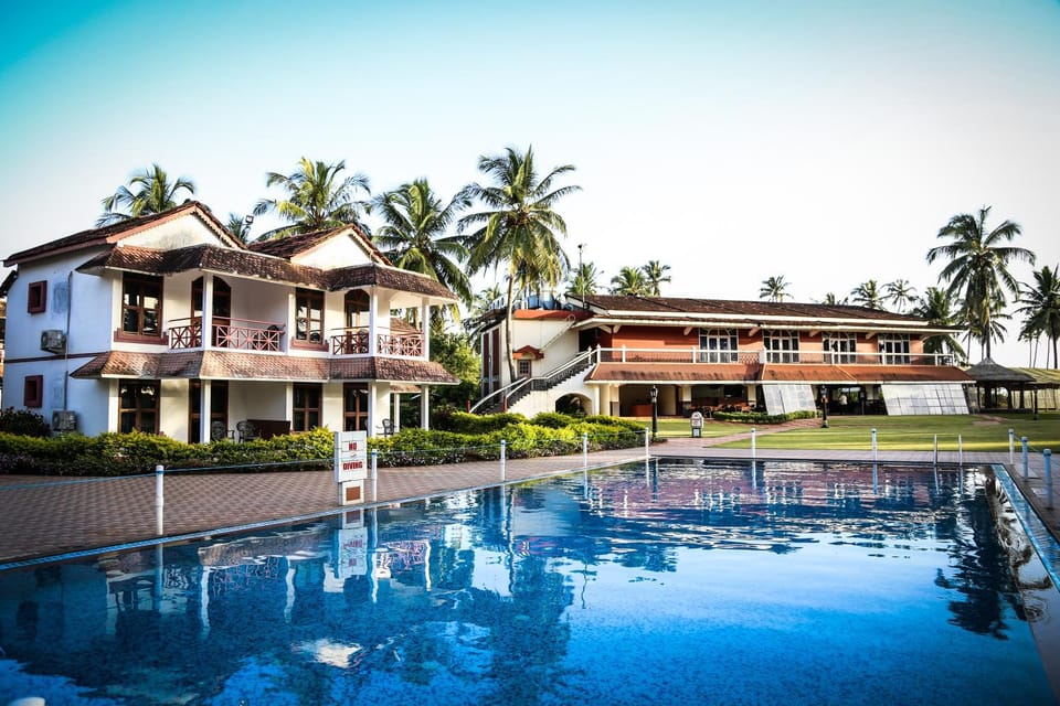 Property building, Swimming pool