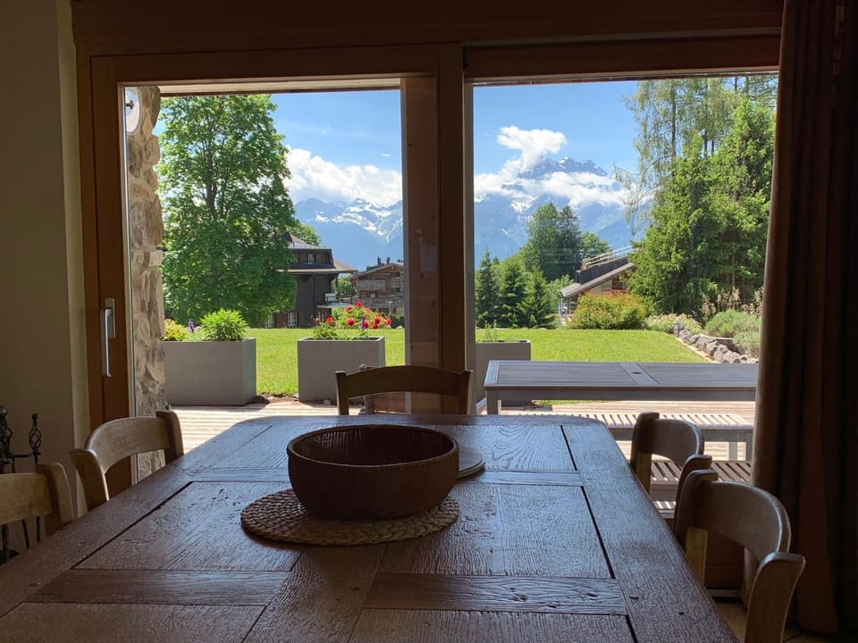 View (from property/room), Dining area