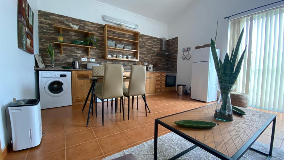 Quinta Amaro AL Bed and Breakfast in Azores District