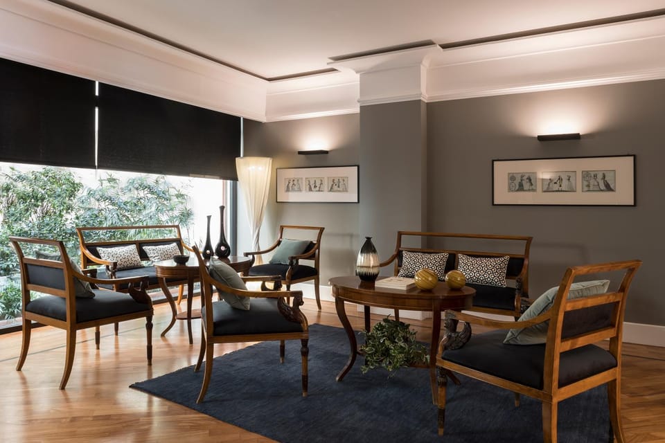 Seating area
