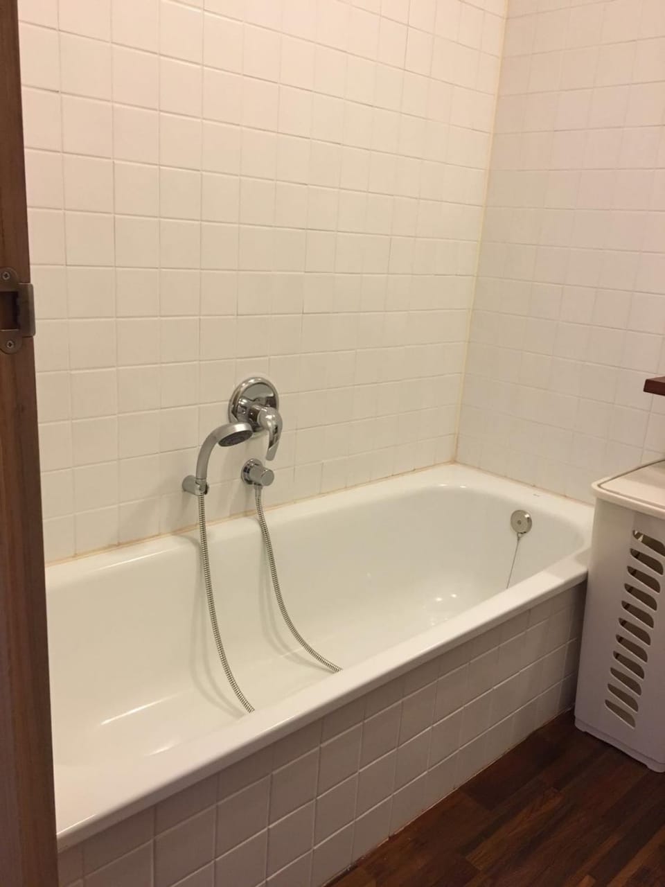 Property building, Bathroom, On site