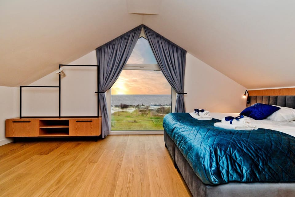Bedroom, Sea view