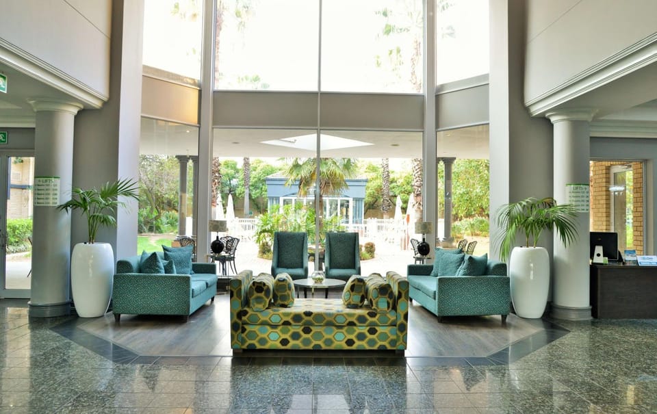 Lobby or reception, Seating area