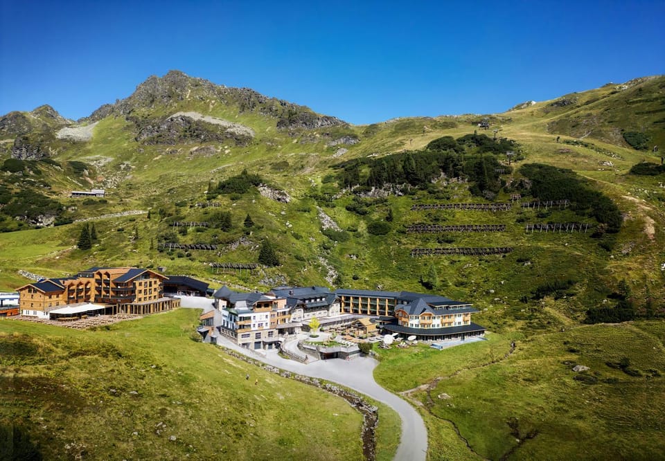 Property building, Spring, Day, Natural landscape, Mountain view