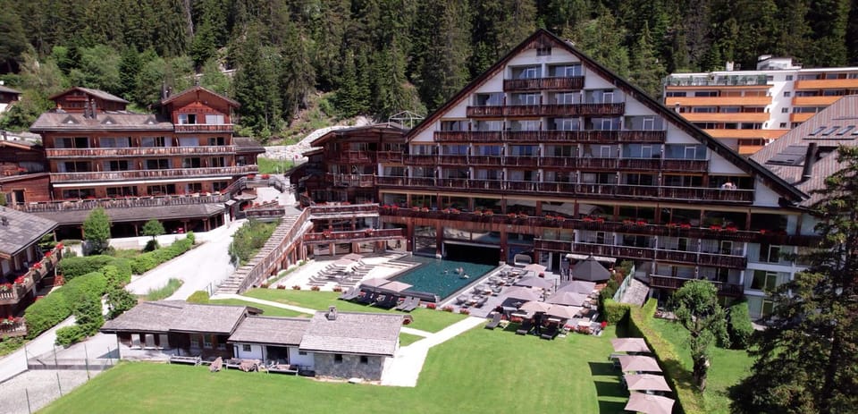 Property building, Balcony/Terrace