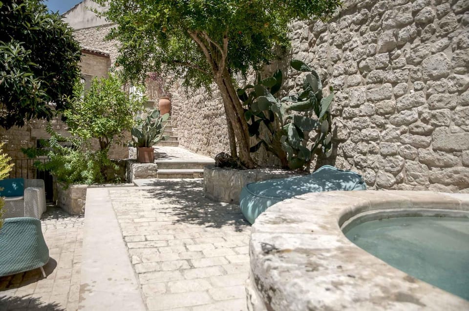 Day, Garden, Hot Tub, Garden view, Pool view, Swimming pool, Open Air Bath