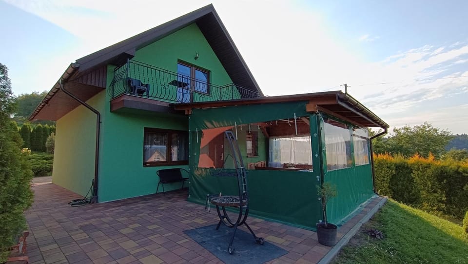 Property building, Patio, Spring, Garden, View (from property/room), Balcony/Terrace, Balcony/Terrace, Garden view