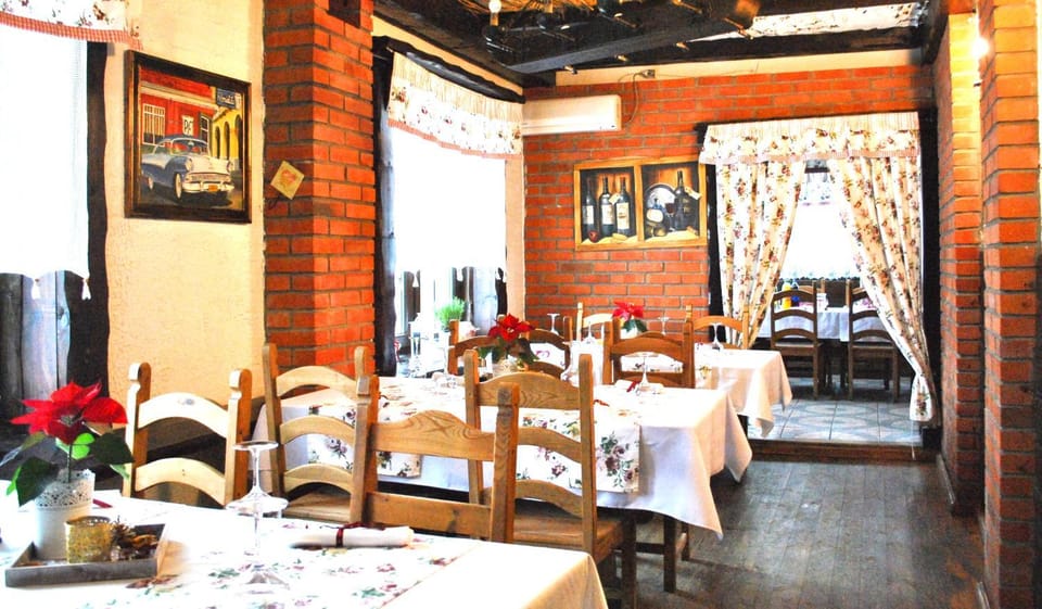 Restaurant/places to eat