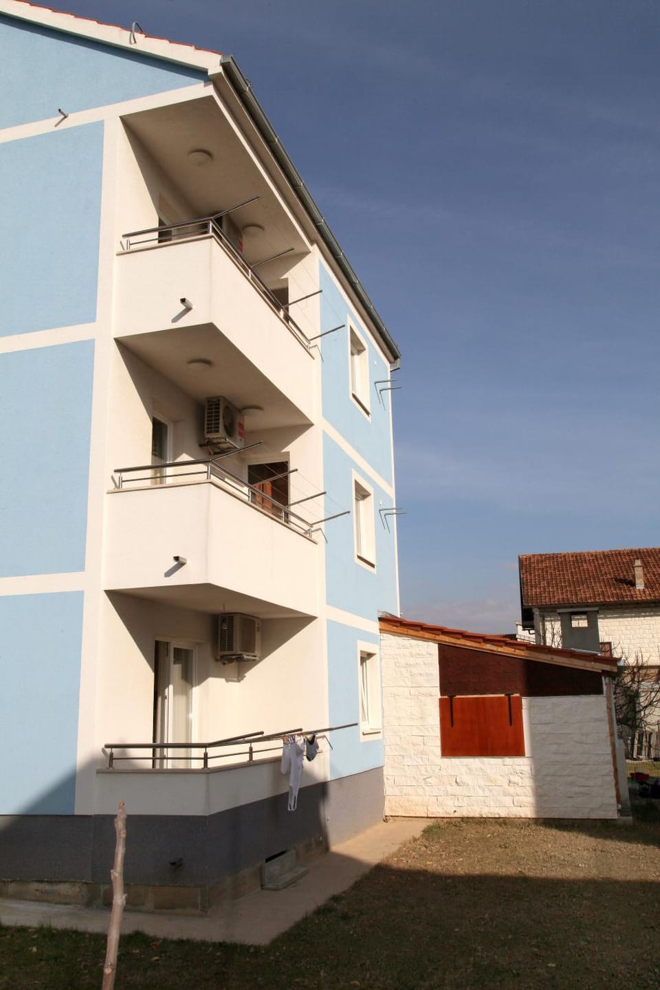 Facade/entrance