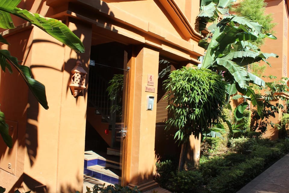 Facade/entrance, Lobby or reception