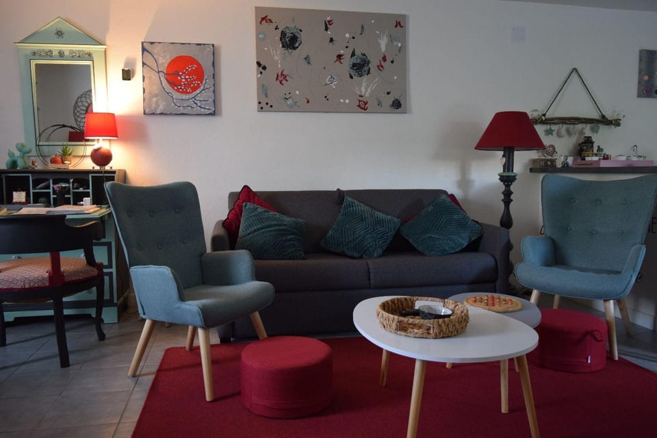 Living room, Lounge or bar, Seating area