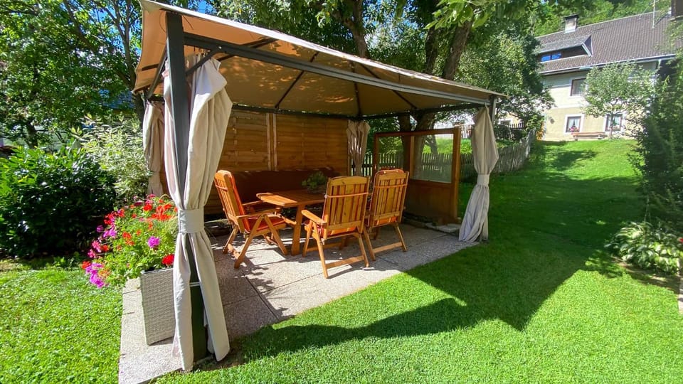 Property building, Internal: Not applicable to any particular room