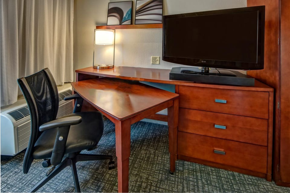 Courtyard by Marriott Memphis Southaven Hotel in Horn Lake