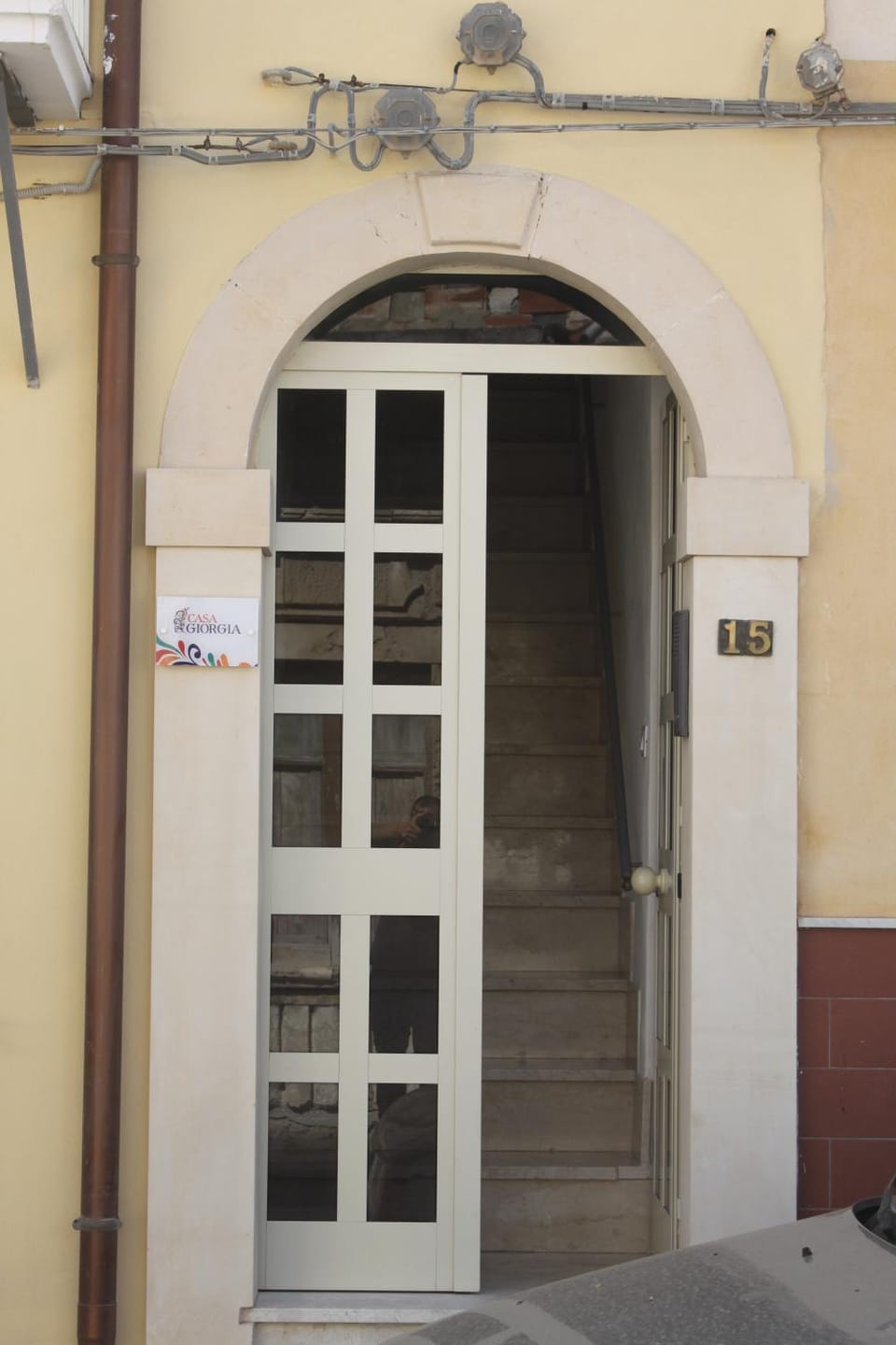 Facade/entrance