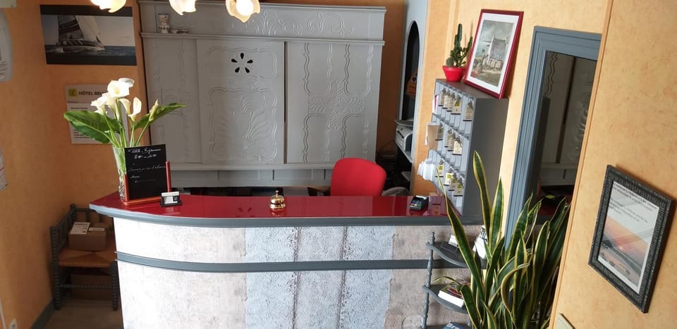 Logis Hotel Bellevue Hotel in Finistere