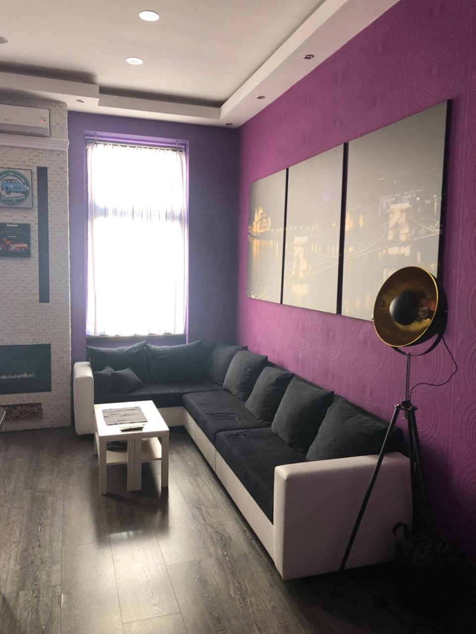 Seating area
