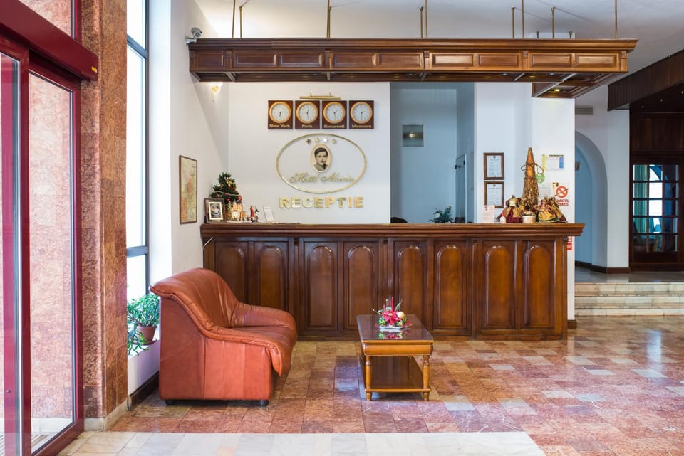 Facade/entrance, Lobby or reception