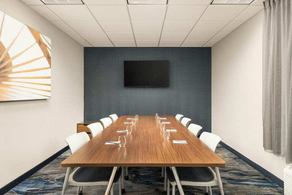 Meeting/conference room