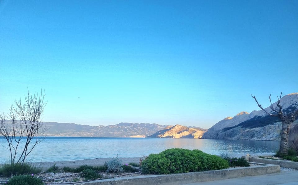 Natural landscape, Mountain view, Sea view