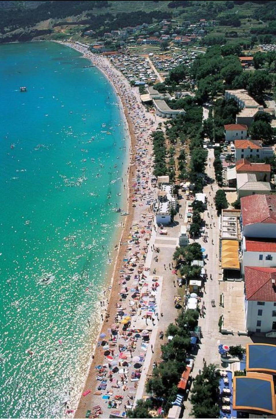 Neighbourhood, Beach