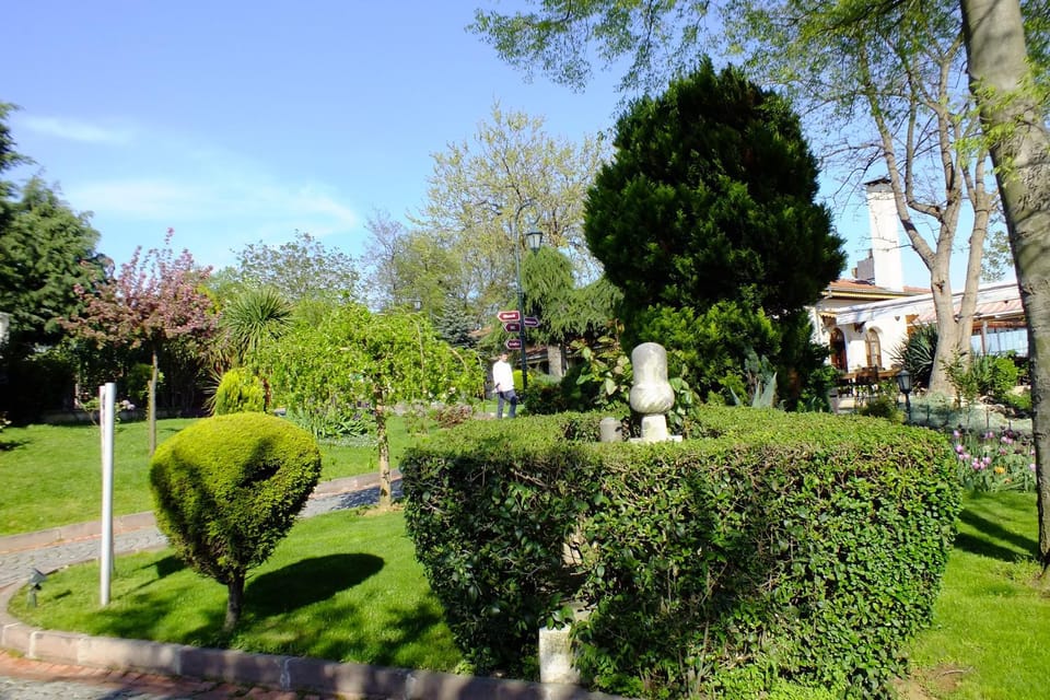 Garden, Garden view