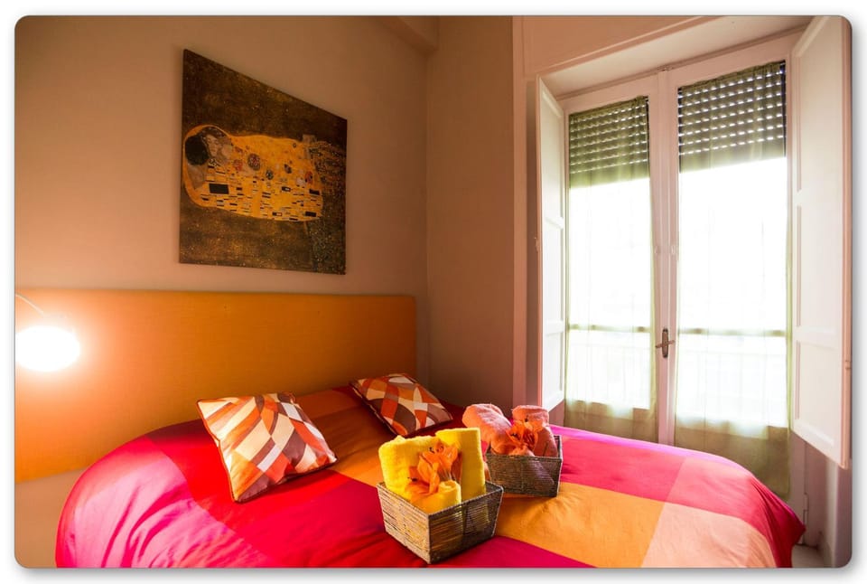 Bed, Bedroom, Family