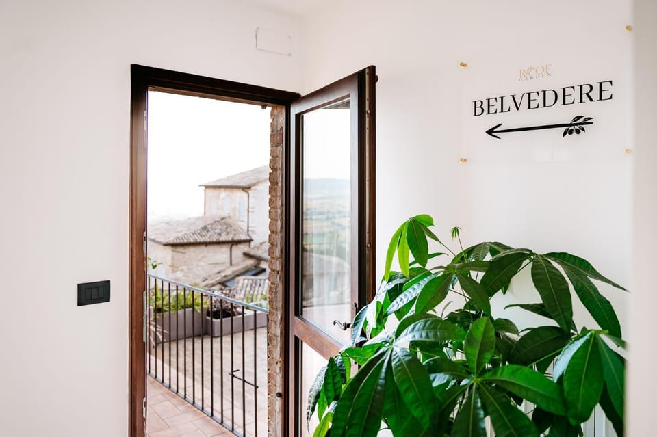 Roof Garden Rooms Bed and Breakfast in Assisi