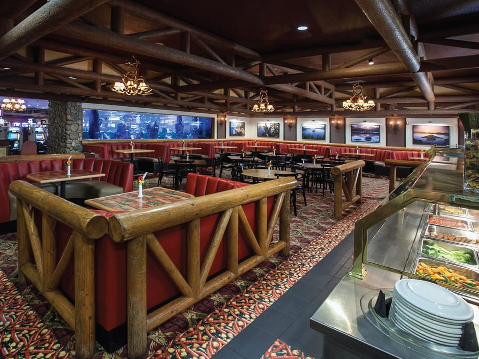 Restaurant/places to eat, Food and drinks