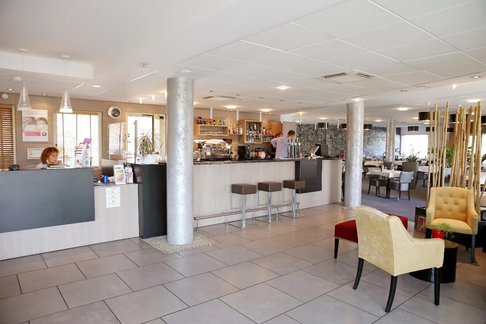 Lobby or reception, Lounge or bar