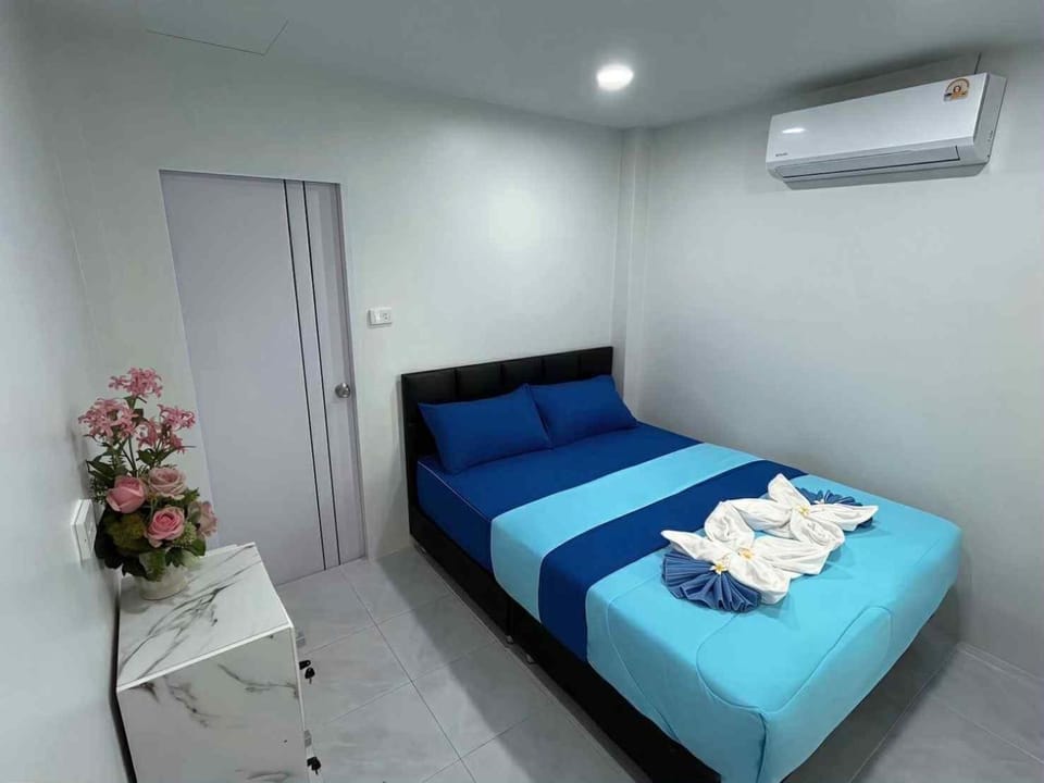 Tanyaporn House Bed and Breakfast in Ban Tai